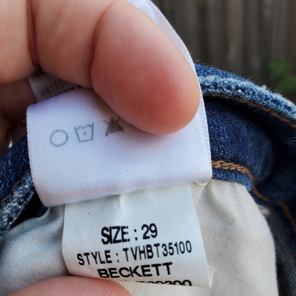 Joe's Jeans Distressed Jeans - Picture 10 of 10